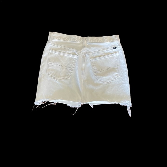 Lucky brand white denim cotton blend raw hem distressed jean skirt size 8 / 29 - Picture 8 of 12